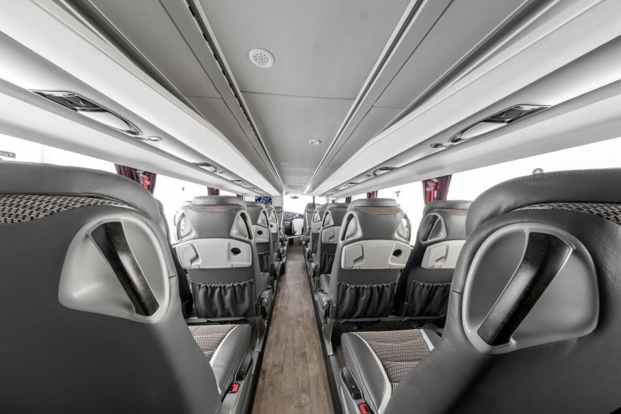 Интерьер Setra S 531 DT 2017 года  (фото 2 из 42)